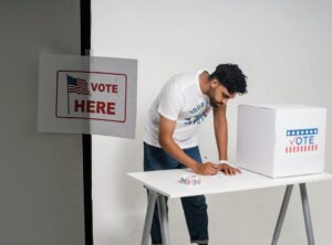 The Role of Independent Candidates in Senate Elections